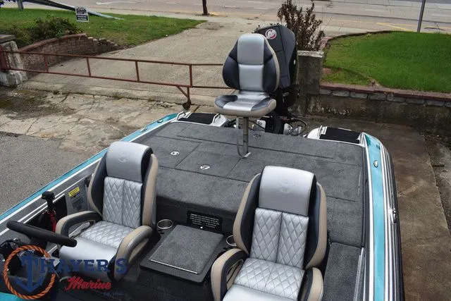 Slide: The Image of Phoenix Bass Boats 721 ZXL 2026 - 22