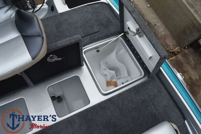 Slide: The Image of Phoenix Bass Boats 721 ZXL 2026 - 33