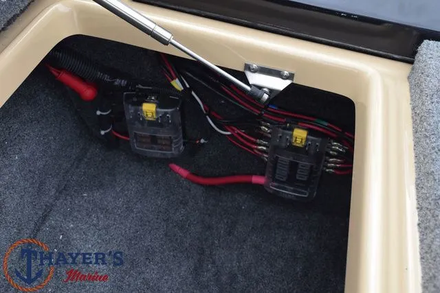 Slide: The Image of Phoenix Bass Boats 919 ZXL 2026 - 22