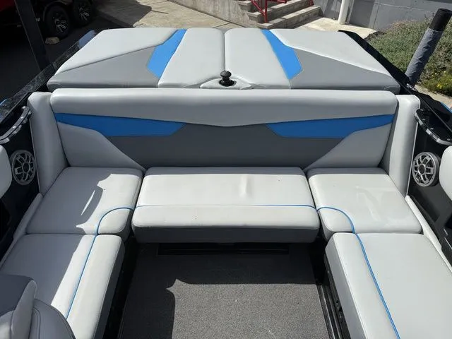 Slide: The Image of Axis Wake Research A20 2021 - 13