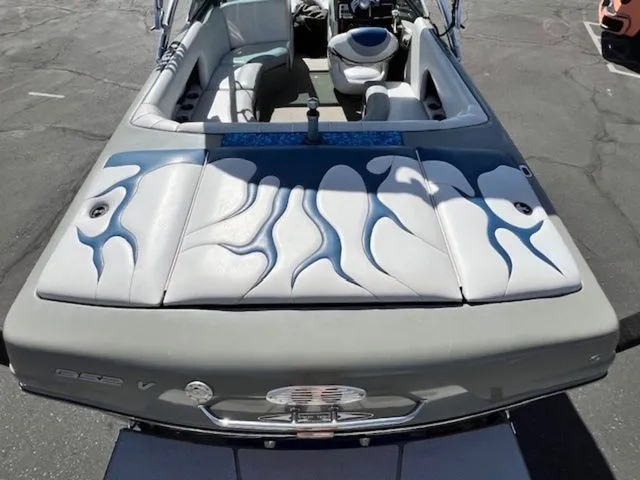 Slide: The Image of MB Sports B52 V21 2007 - 9