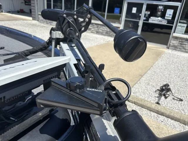 Slide: The Image of Phoenix Bass Boat 819 Pro 2023 - 11