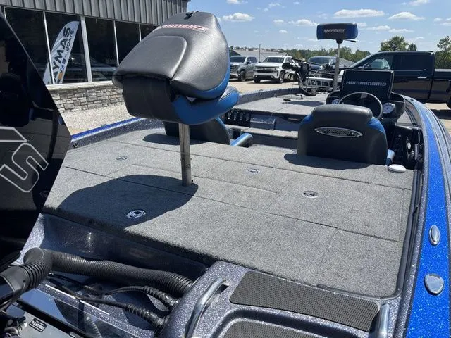 Slide: The Image of Phoenix Bass Boat 819 Pro 2023 - 4