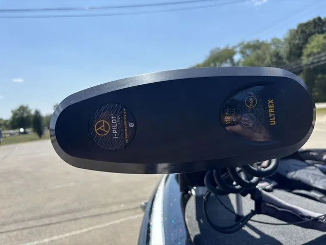 Slide: The Image of Skeeter ZX225 2019 - 12