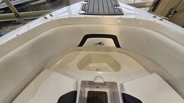 Slide: The Image of Monterey 224 FS 2020 - 17