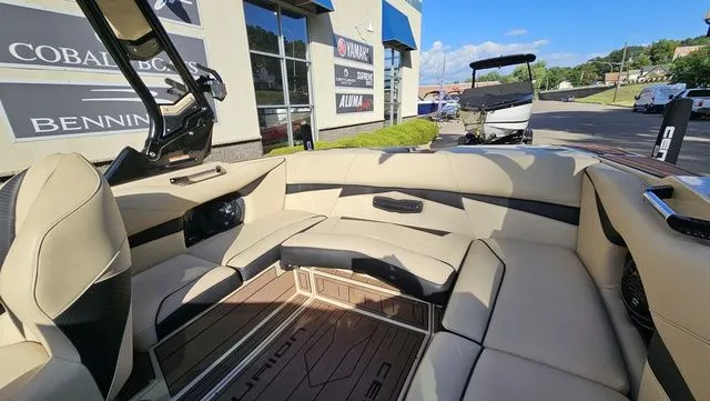 Slide: The Image of Centurion Fi21 2021 - 10