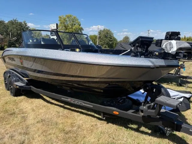 The Image of Vexus DVX 22s 2025 - 1