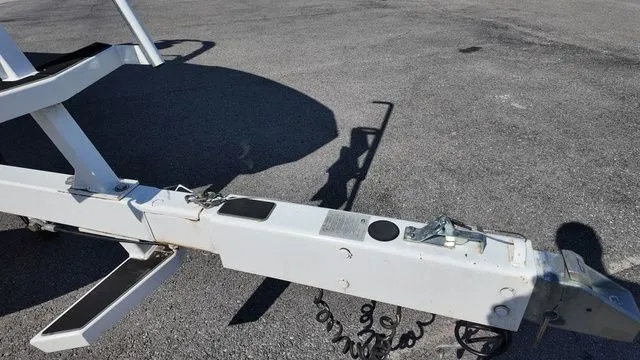 Slide: The Image of Tigé 25ZX 2020 - 8