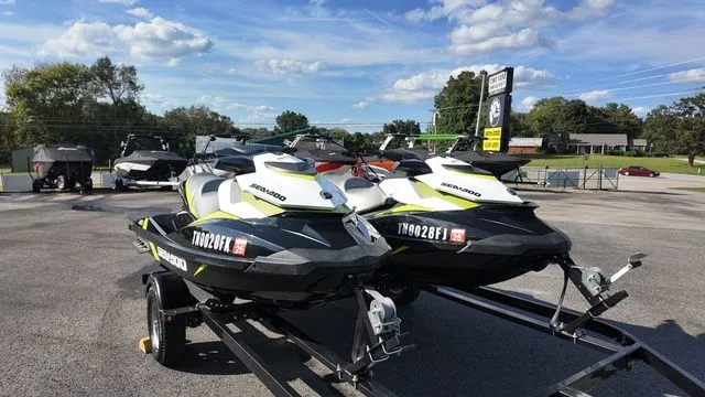 Slide: The Image of Sea-Doo GTI 2017 - 1