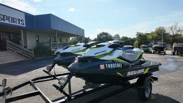 Slide: The Image of Sea-Doo GTI 2017 - 12