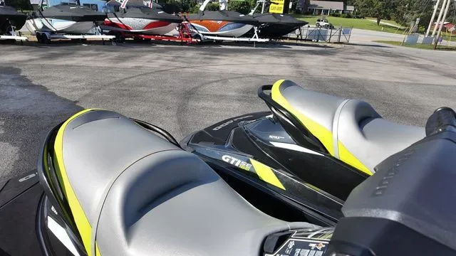 Slide: The Image of Sea-Doo GTI 2017 - 16