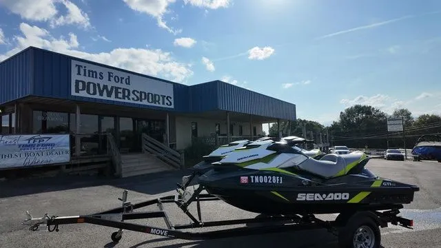 Slide: The Image of Sea-Doo GTI 2017 - 3