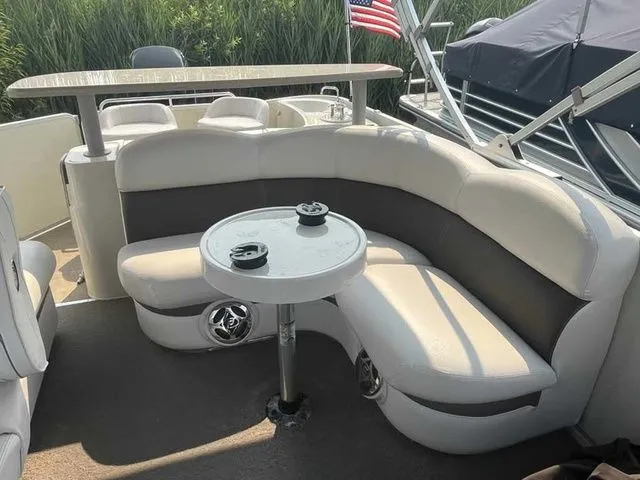 Slide: The Image of Premier 235 Grand Majestic LTD 2013 - 7