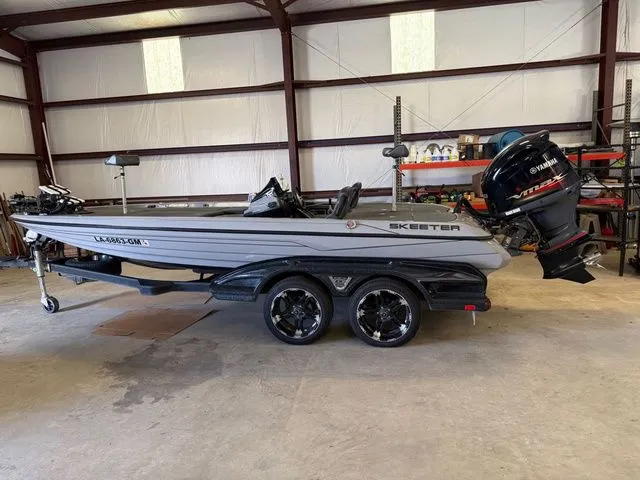 The Image of Skeeter FXR 20 2020 - 1