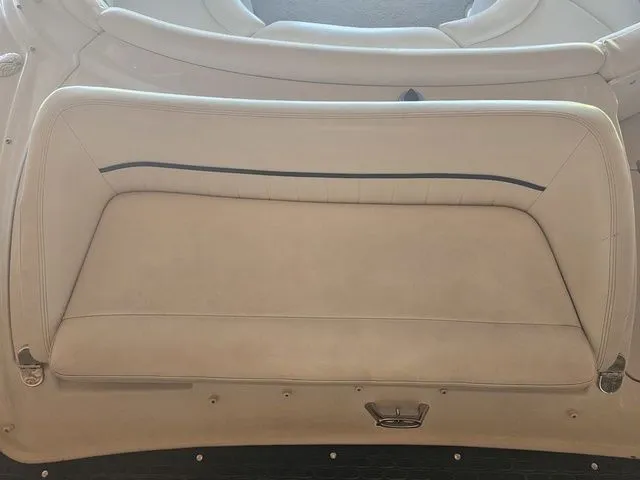 Slide: The Image of Four Winns F204 2008 - 4