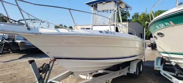 Slide: The Image of Sea Ray Laguna 23 1990 - 3