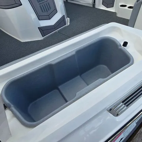 Slide: The Image of MasterCraft ProStar 2023 - 14