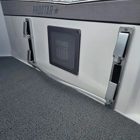 Slide: The Image of MasterCraft ProStar 2023 - 17