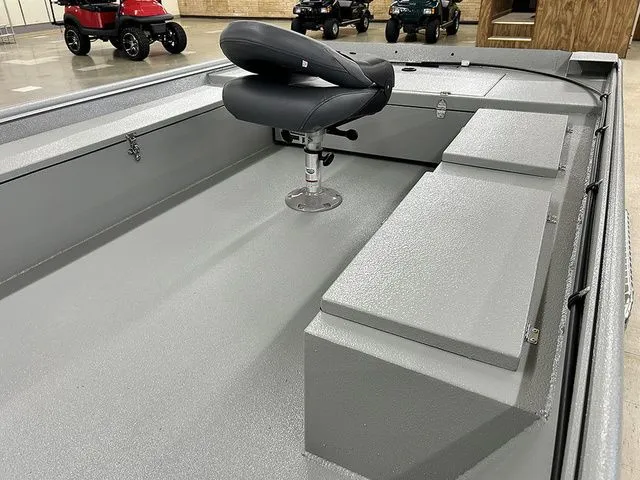 Slide: The Image of Xtreme Boats Brute 1754 SS 2026 - 6