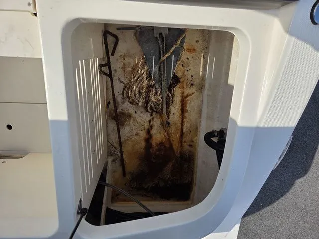 Slide: The Image of Sea Ray 21 SPX 2015 - 24