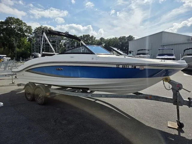 Slide: The Image of Sea Ray 21 SPX 2015 - 4