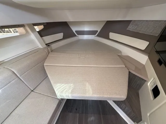 Slide: The Image of Sea Ray Sundancer 370 Outboard 2024 - 25