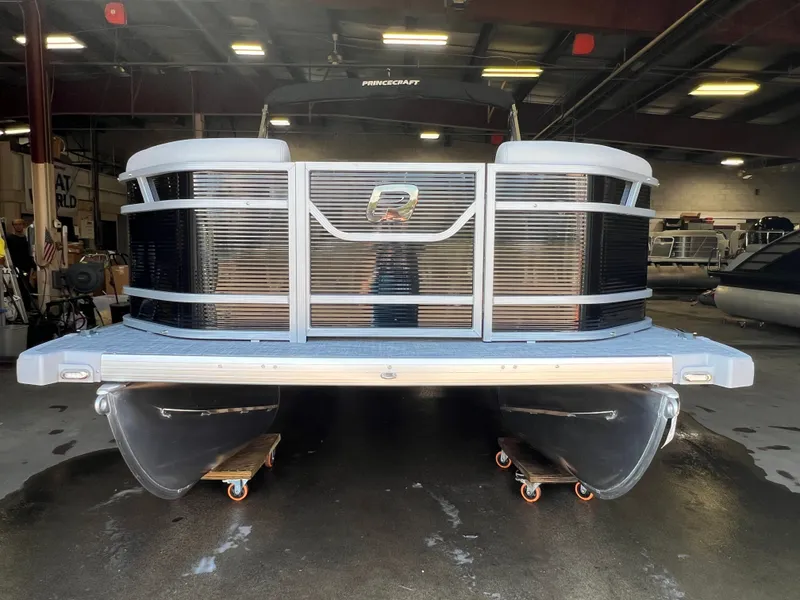 Slide: The Image of Princecraft Vectra 19 2026 - 27