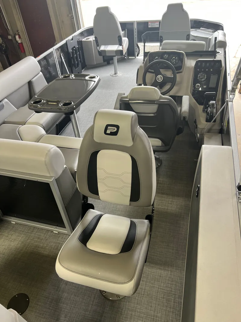 Slide: The Image of Princecraft Sportfisher 21-4S 2026 - 28