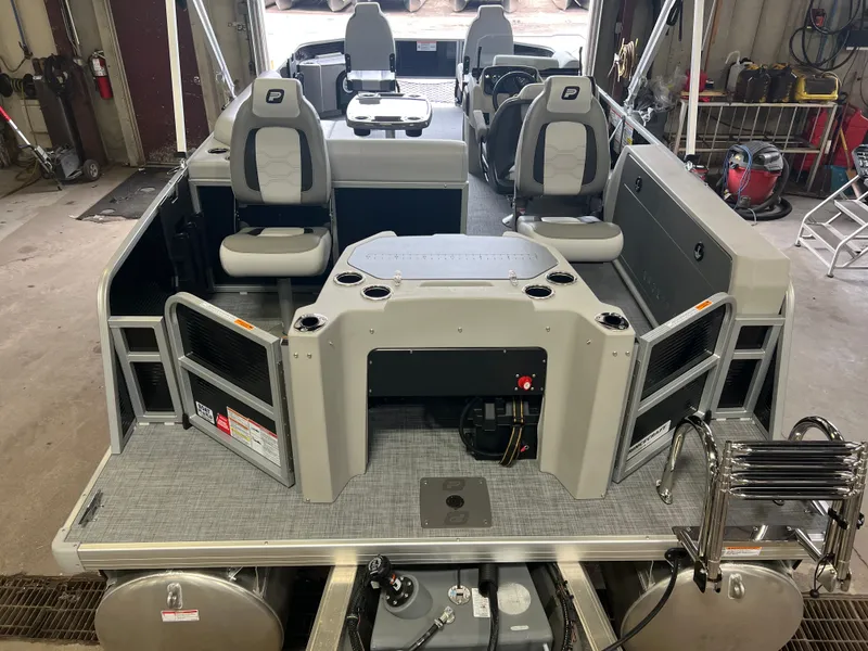 Slide: The Image of Princecraft Sportfisher 21-4S 2026 - 29