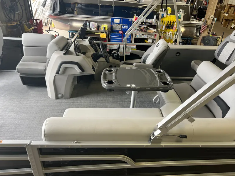 Slide: The Image of Princecraft Sportfisher 21-4S 2026 - 3