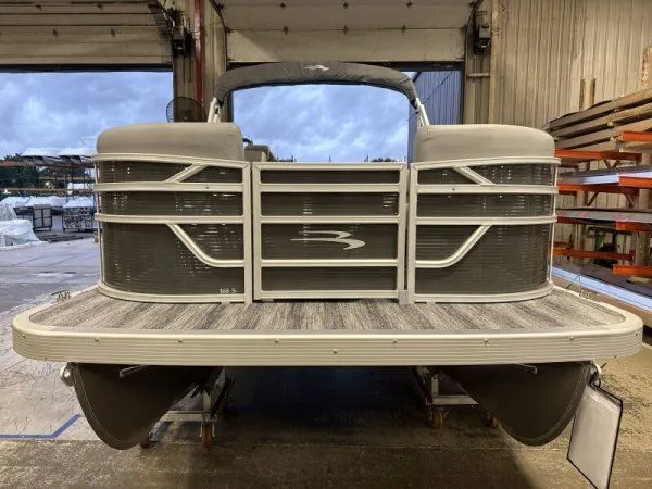 Slide: The Image of Bennington 168SLJ 2026 - 12