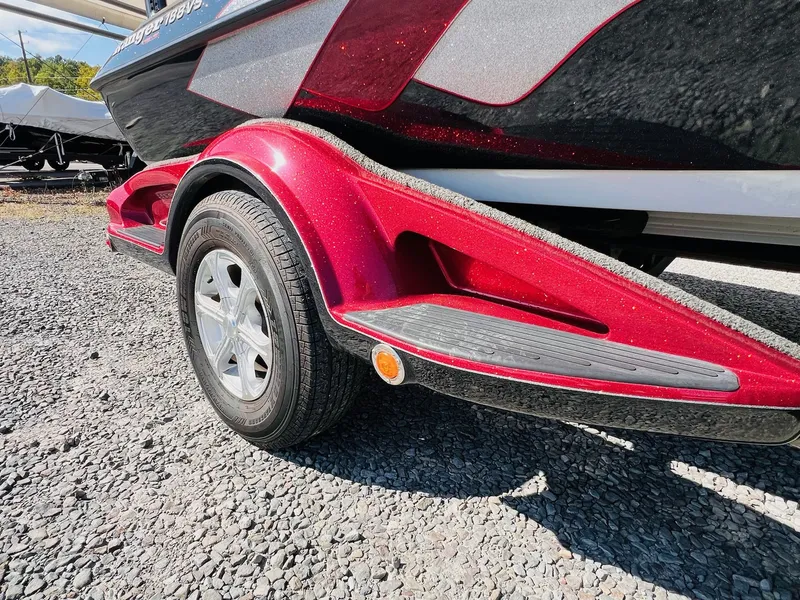 Slide: The Image of Ranger 188 VX 2008 - 10