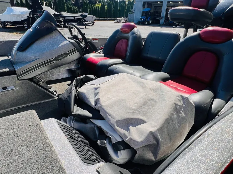 Slide: The Image of Ranger 188 VX 2008 - 28