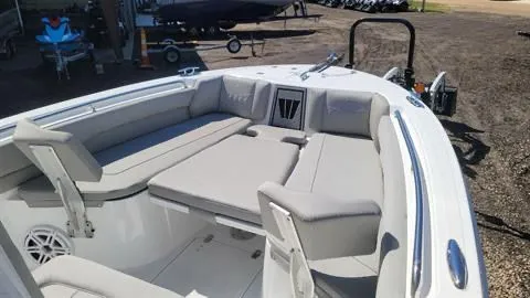 Slide: The Image of Wellcraft 223 Fisherman 2025 - 16