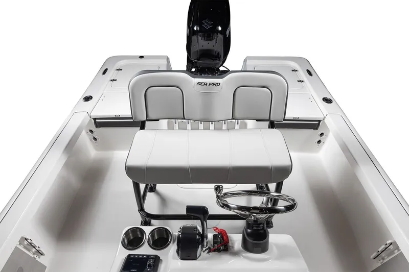 Slide: The Image of Sea Pro 210 Bay 2025 - 25