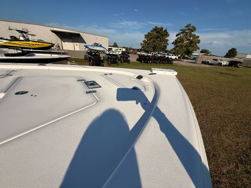 Slide: The Image of Sea Pro 230 Bay 2025 - 17