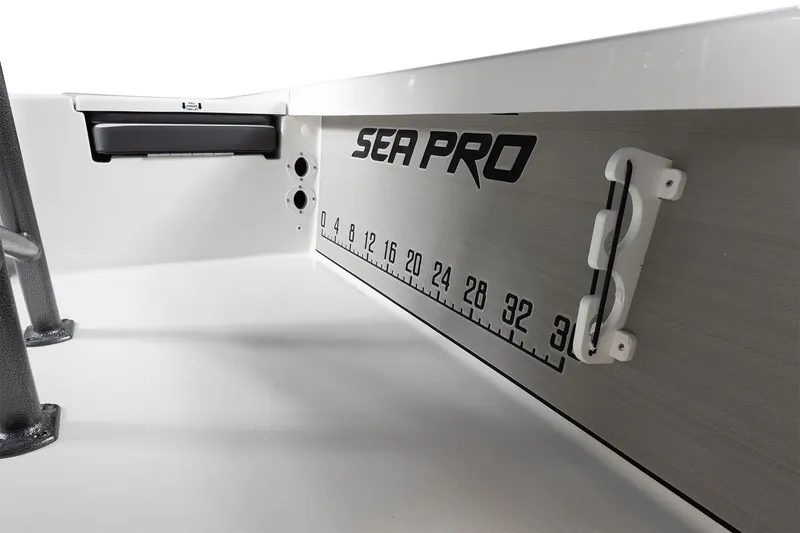 Slide: The Image of Sea Pro 230 Bay 2025 - 26