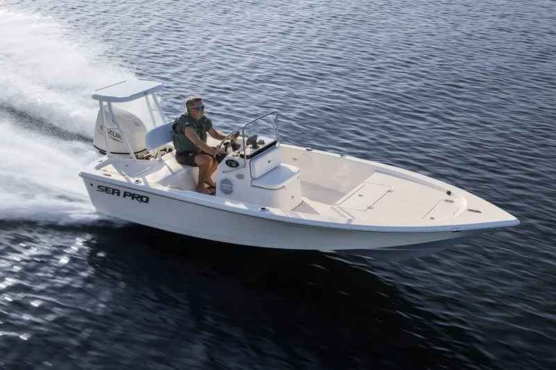 Slide: The Image of Sea Pro 172 Bay 2025 - 6