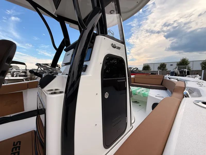Slide: The Image of Sea Pro 245FLX Sandbar 2025 - 13