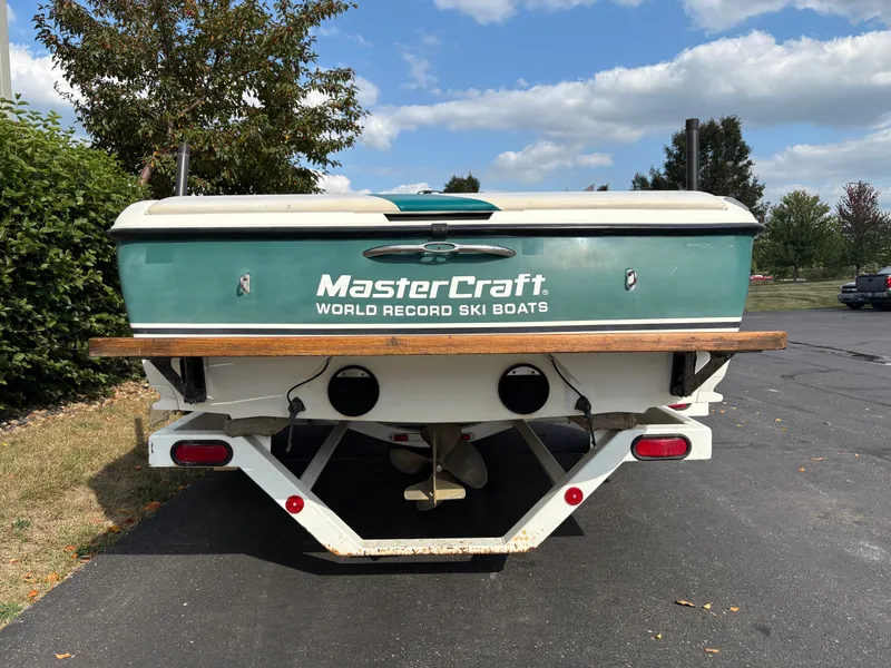 Slide: The Image of MasterCraft 190 Prostar 1998 - 5