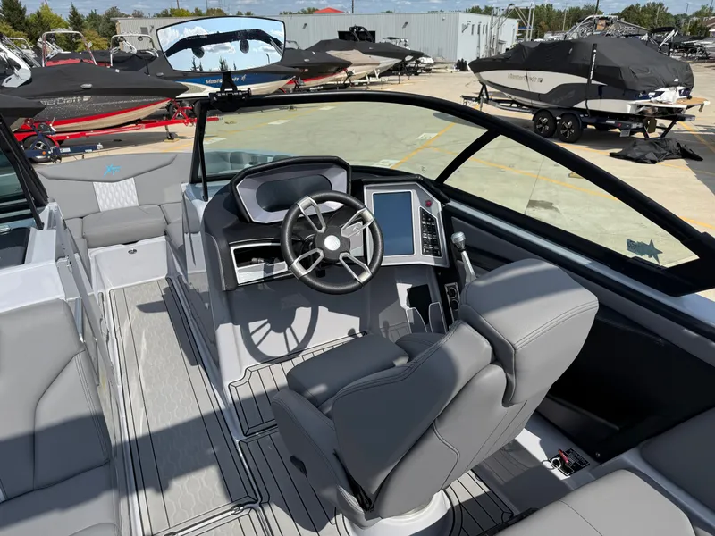 Slide: The Image of MasterCraft XT24 2022 - 16