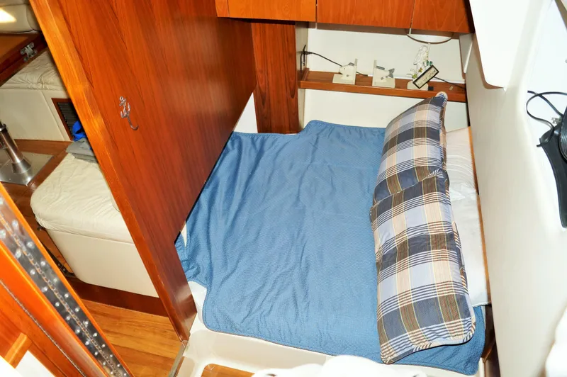 Slide: The Image of GUEST STATEROOM WITH DOUBLE BERTH - 15