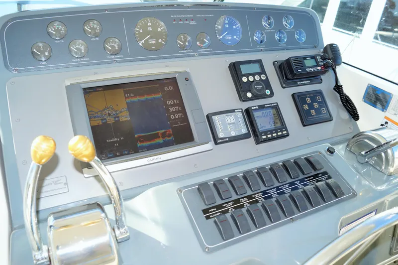 Slide: The Image of HELM INSTRUMENTATION - 24