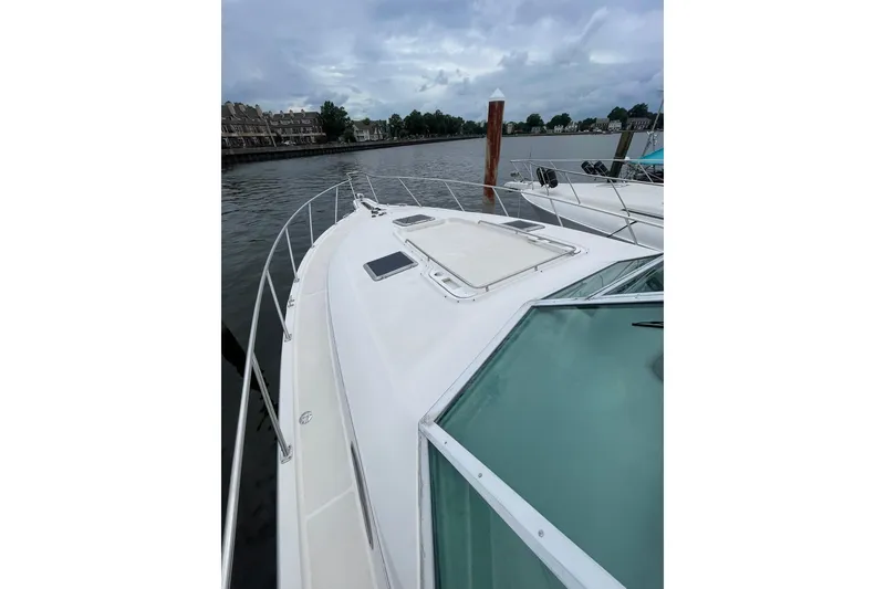 Slide: The Image of 1995 Tiara Yachts 4000 Express Bow Deck - 41