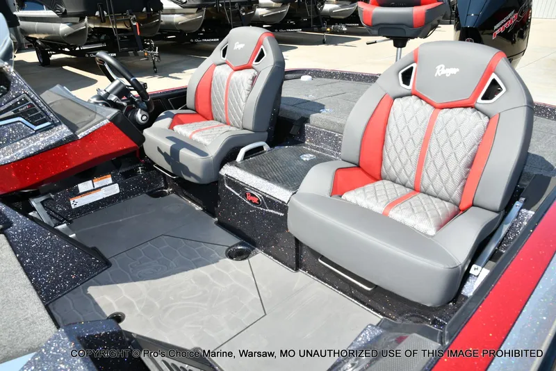 Slide: The Image of Ranger Z521R w/250Hp Pro-XS 2026 - 18