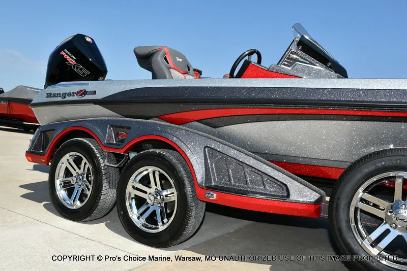 Slide: The Image of Ranger Z521R w/250Hp Pro-XS 2026 - 20