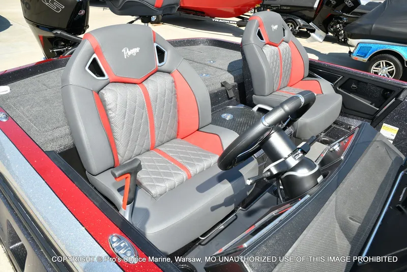 Slide: The Image of Ranger Z521R w/250Hp Pro-XS 2026 - 35