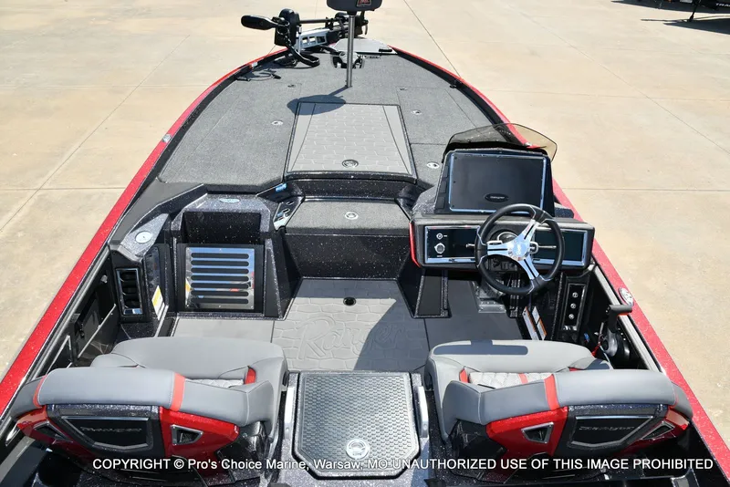 Slide: The Image of Ranger Z521R w/250Hp Pro-XS 2026 - 42