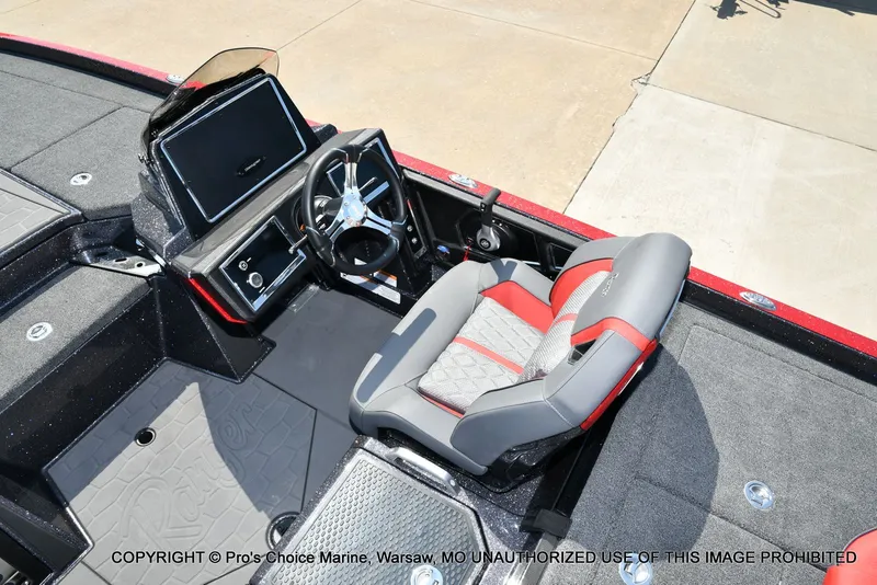 Slide: The Image of Ranger Z521R w/250Hp Pro-XS 2026 - 43