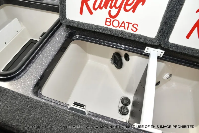 Slide: The Image of Ranger Z521R w/250Hp Pro-XS 2026 - 65